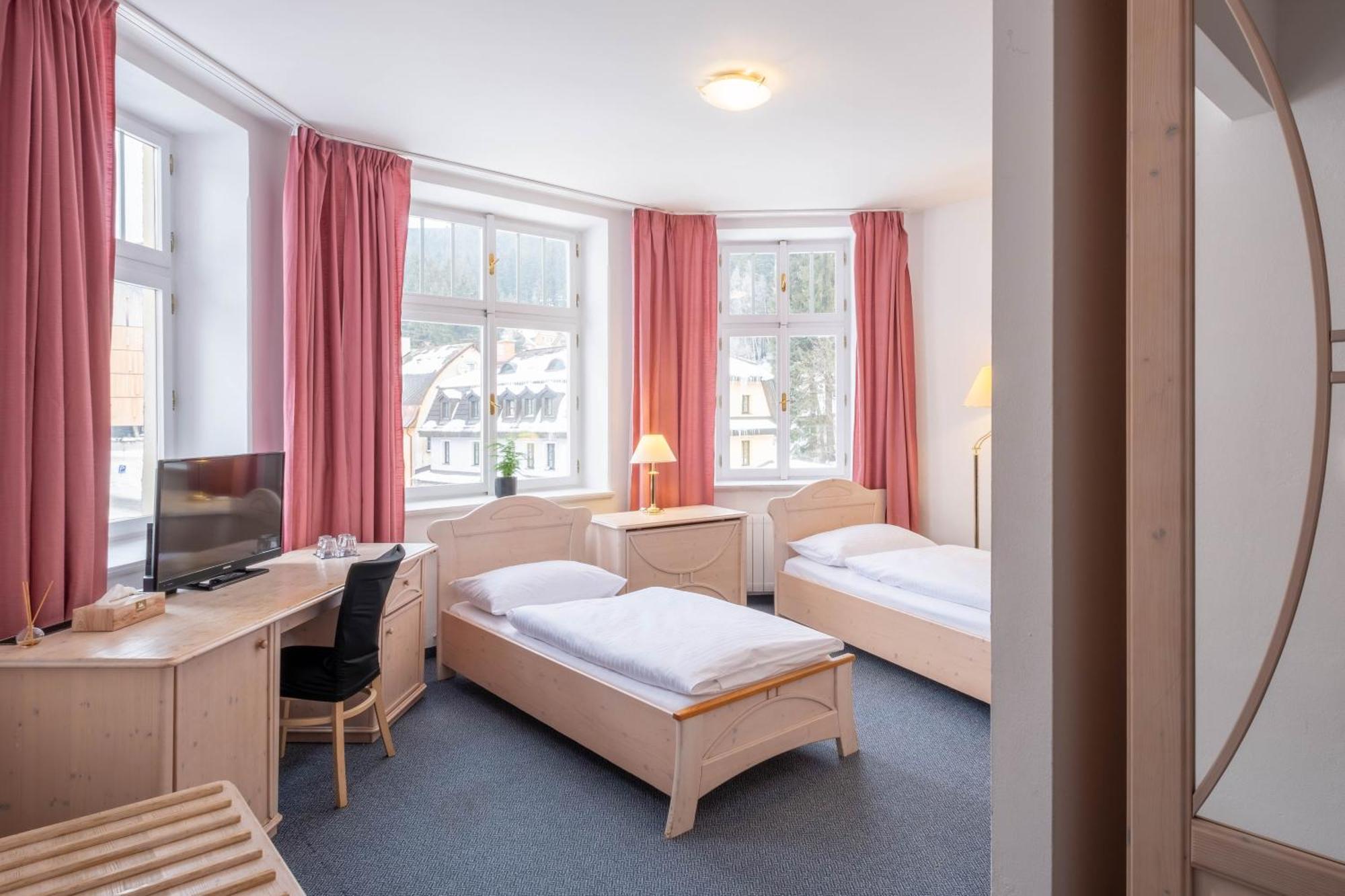 Hotel Horec Pec pod Snezkou Exterior foto