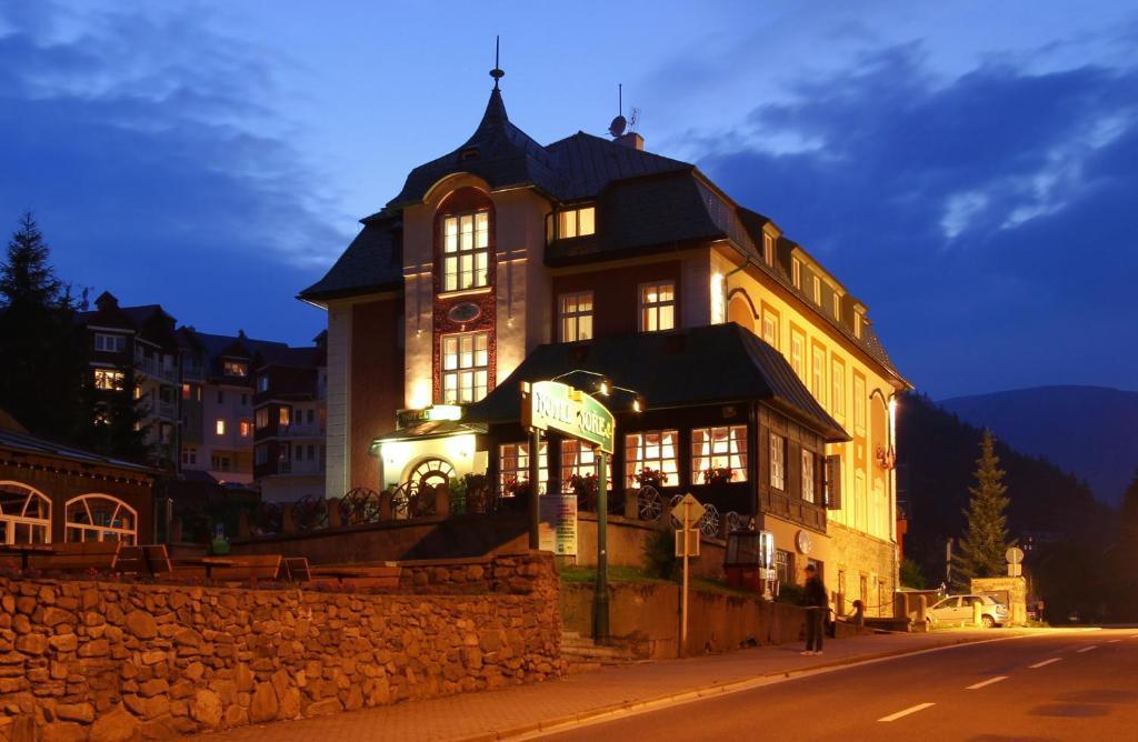 Hotel Horec Pec pod Snezkou Exterior foto